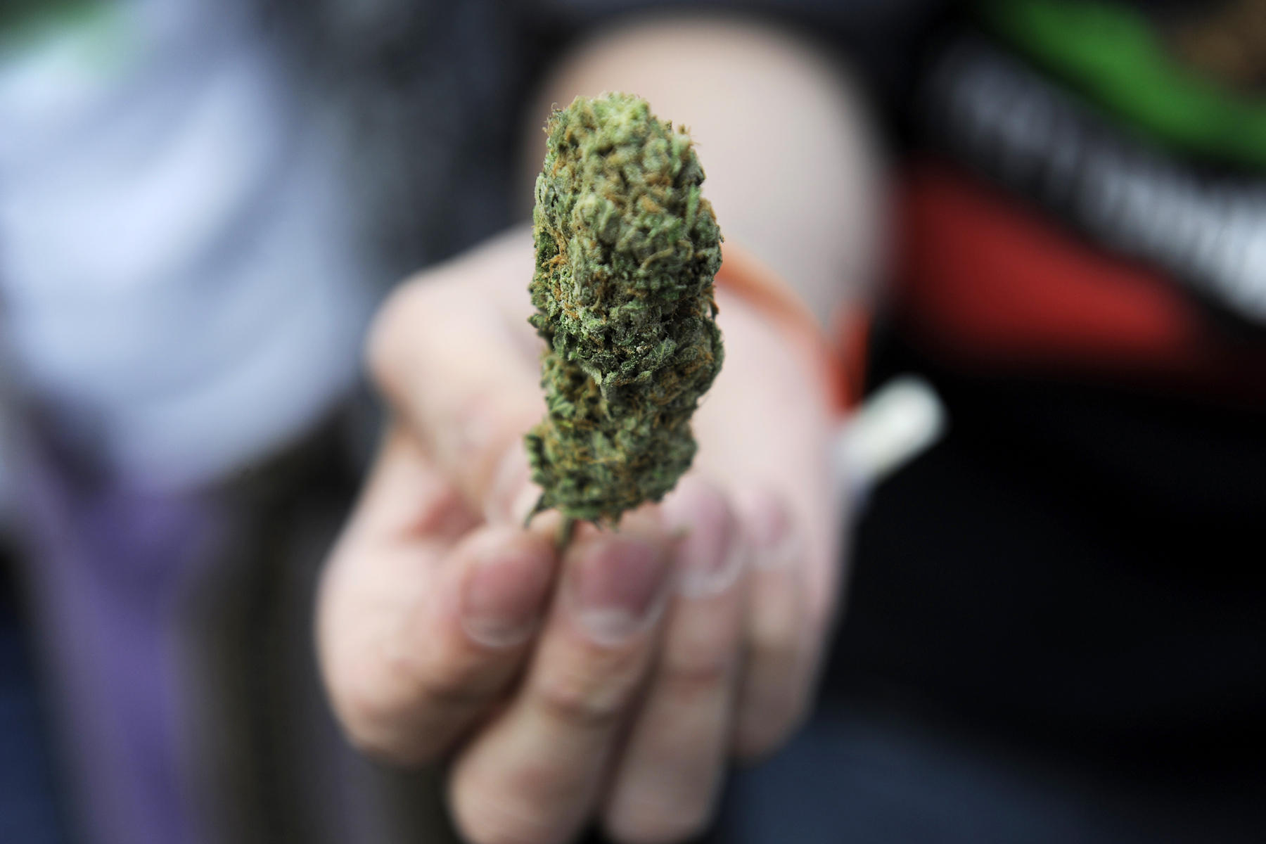 New York: Legislation Pending to Eliminate ‘Public View’ Marijuana Possession Arrests