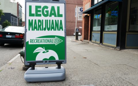 Gallup Poll Finds the US Favors Cannabis Legalization 2-1
