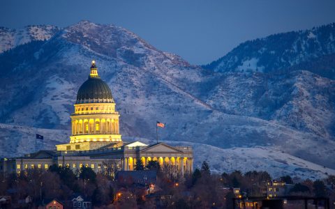 Utah Lawmakers Advance Medical Marijuana Compromise