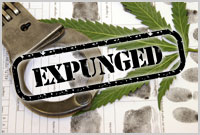 Illinois: Governor Issues Over 11,000 Pardons Ahead of Marijuana Legalization