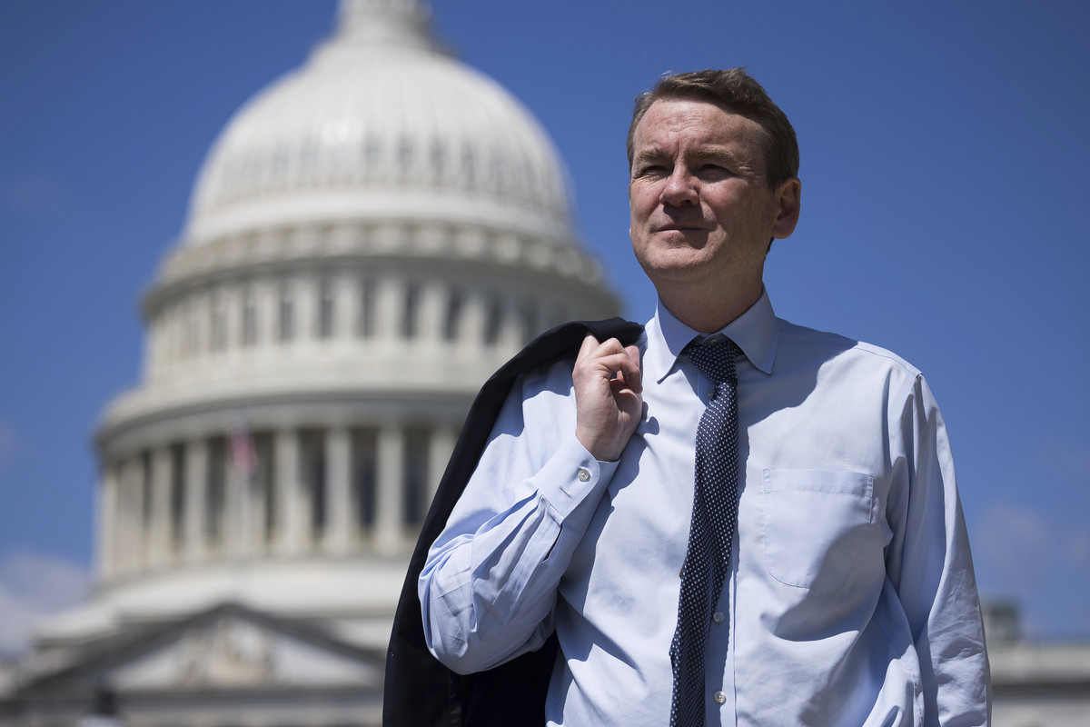 Senators Reintroduce Bill to End Federal Cannabis Prohibition: What Comes Next?